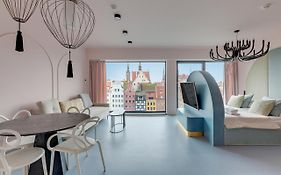 Deo Plaza Basen & Sauna By Grand Apartments